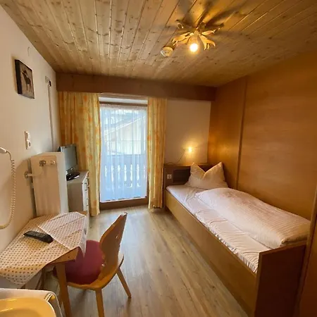 Πανσιόν Staudacher